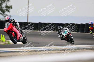 media/Apr-18-2025-TrackDaz (Fri) [[45f5874c44]]/B Group/Session 4 (Turn 6 - Outside)/